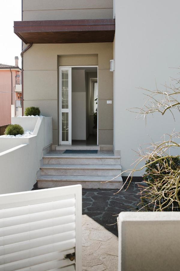 B&B "Al Colle 11" Fano Exterior photo